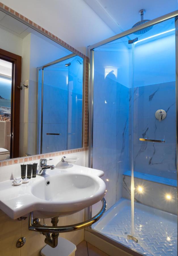 Hotel Lido Cattolica Esterno foto