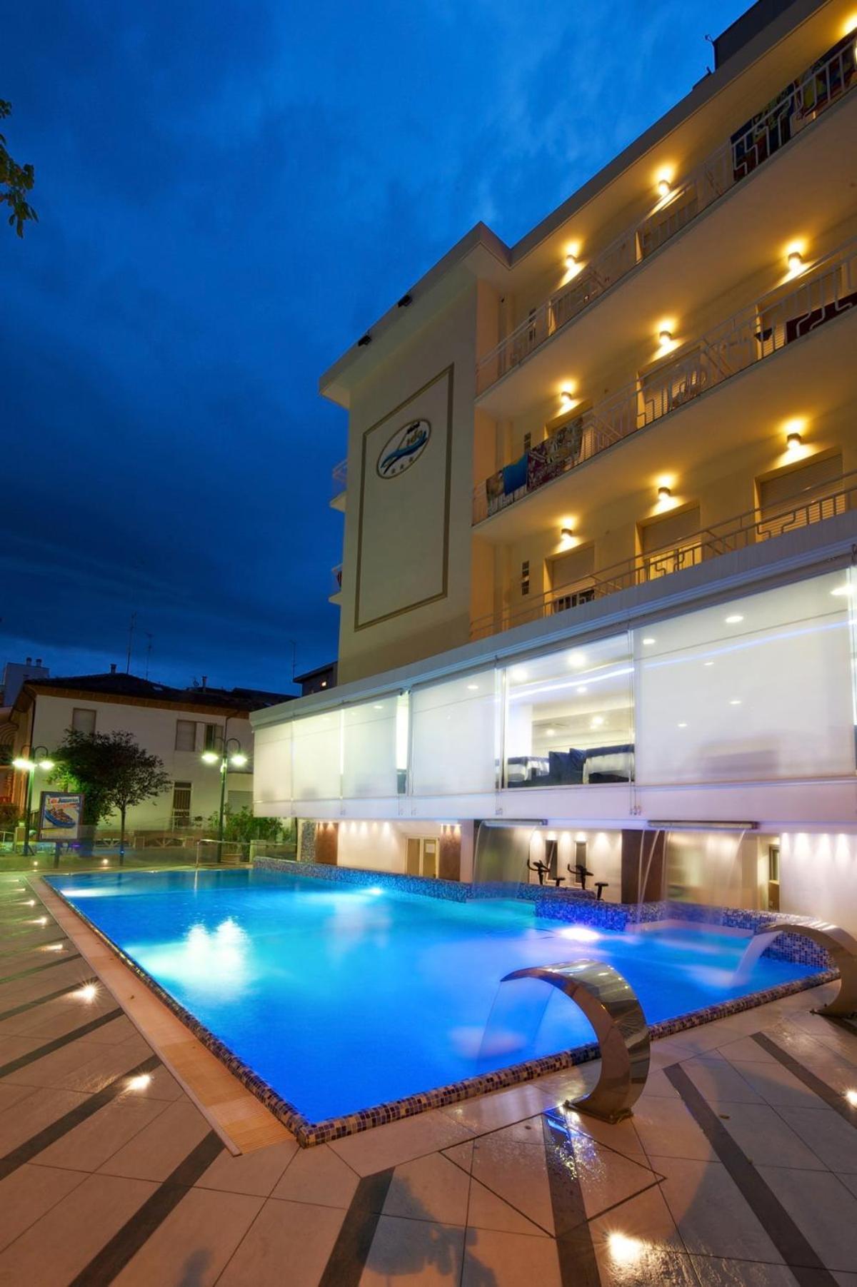 Hotel Lido Cattolica Esterno foto