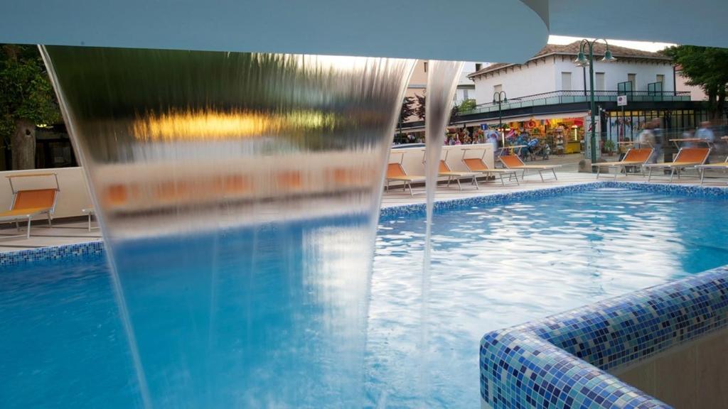 Hotel Lido Cattolica Esterno foto